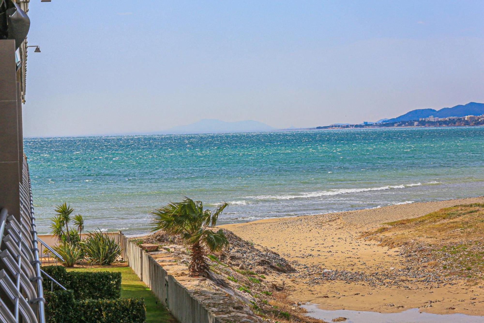 Ferienwohnung Di Mare Litoral Costa Dorada - Only Families Mont-roig del Camp Exterior foto