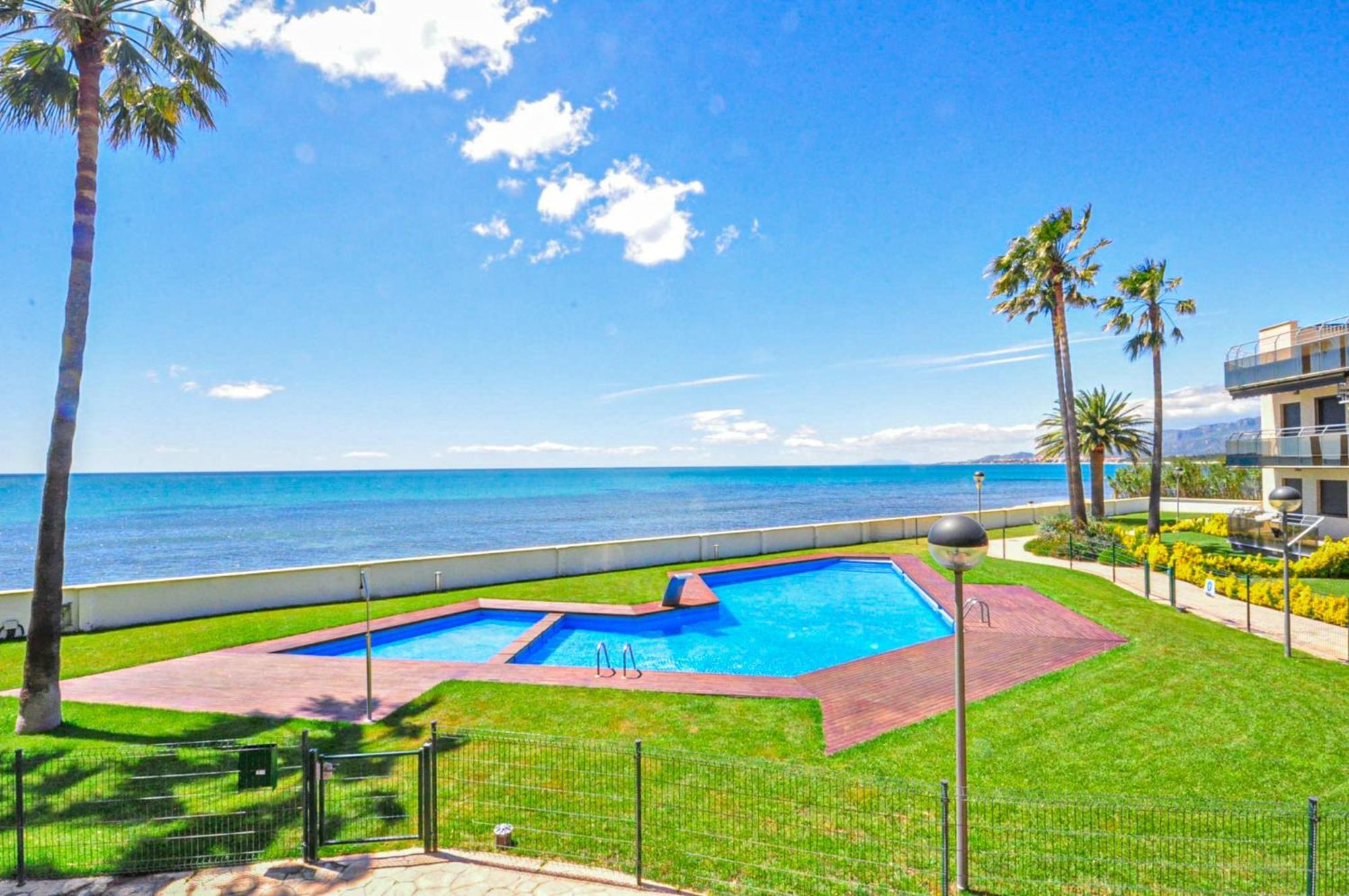 Ferienwohnung Di Mare Litoral Costa Dorada - Only Families Mont-roig del Camp Exterior foto
